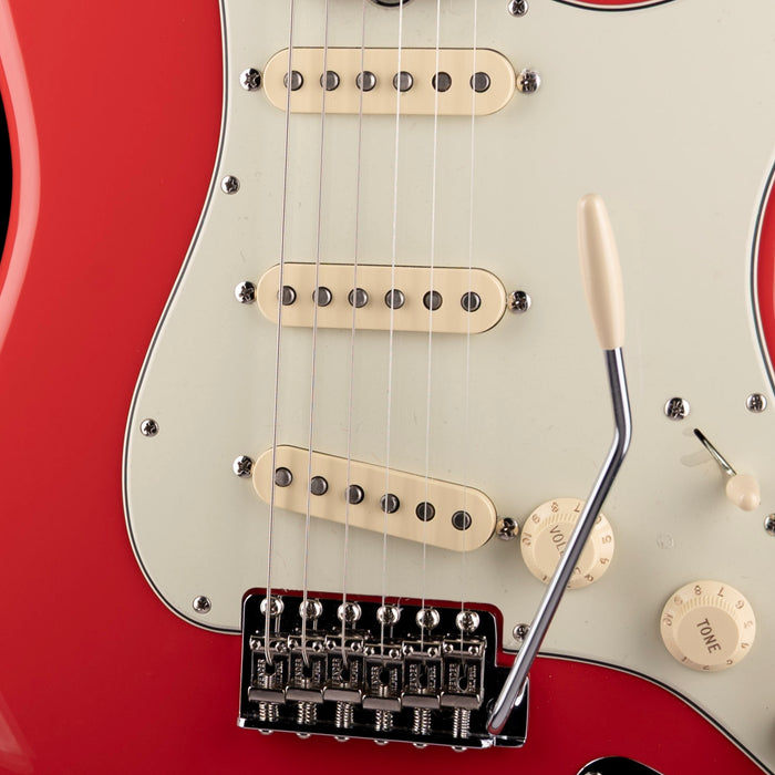 Pre Owned 2025 Fender Limited Edition American Vintage II 1961 Stratocaster AAA Flame Maple - Fiesta Red With OHSC