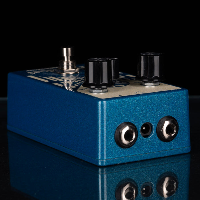 Used EarthQuaker Devices Aqueduct Vibrato Pedal With Box