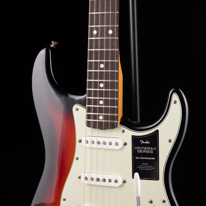 Fender Dealer Exclusive Vintera Road Worn '60s Stratocaster 3-Color Sunburst with Case