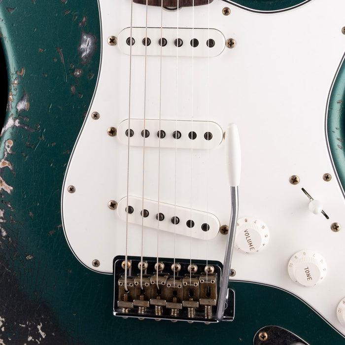 Fender Custom Shop 1962 Stratocaster Heavy Relic Sherwood Green Metallic Over Charcoal Frost Metallic
