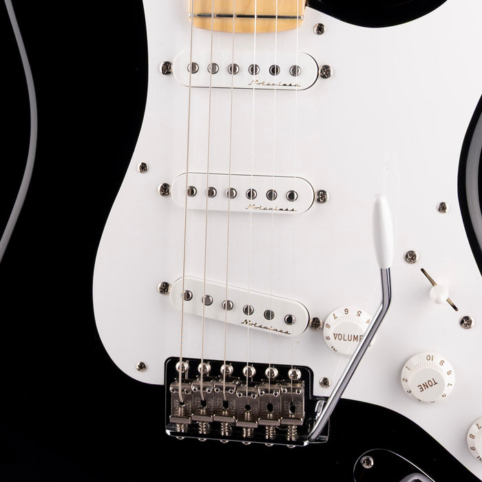 Pre-Owned 2004 Fender Eric Clapton Stratocaster Black With OHSC