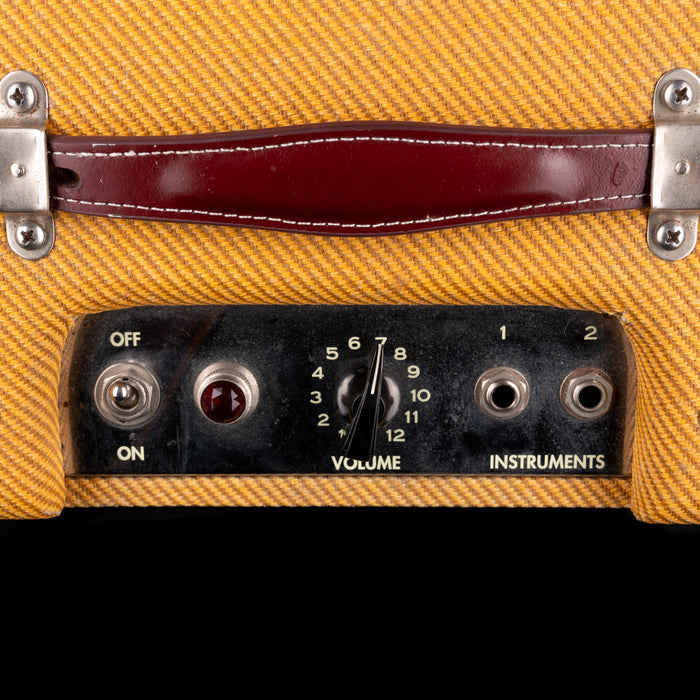 Pre-Owned Fender '57 Custom Champ Tweed Guitar Amp Combo with Cover