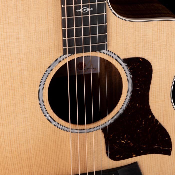 Taylor 214ce-K DLX Grand Auditorium Hawaiian Koa with Case