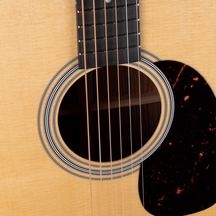 Martin Custom Shop D-28 Guatemalan Rosewood