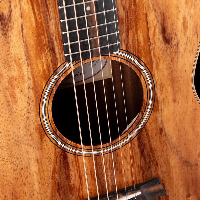 Taylor GS Mini-e Koa Acoustic Electric Guitar With Gig Bag