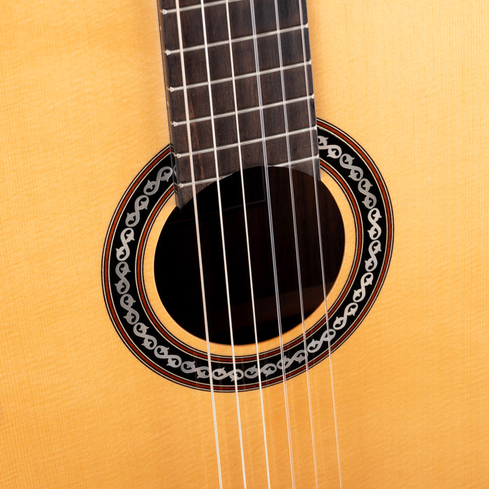 Pre-Owned Cordoba C10 Crossover Natural Nylon Acoustic Guitar With Soft Shell Case