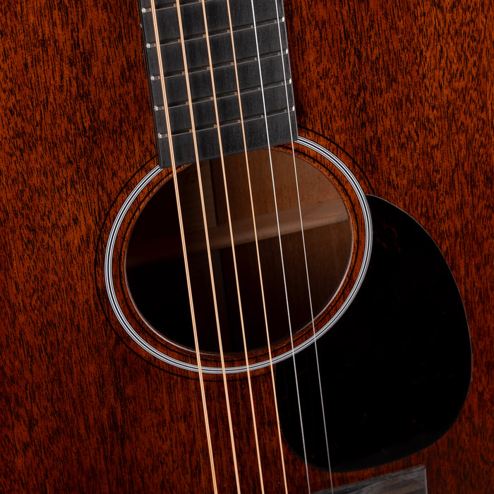 Martin Custom Shop 000-18 OM Scale All Mahogany Natural
