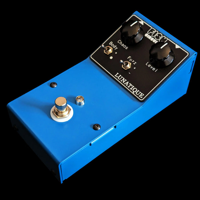Fish Circuits Lunatique Fuzz Pedal Front Angle
