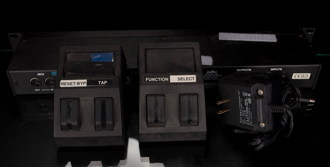Jam Pro Unit Pre Owned Lexicon Jam Man Delay/Looper Rack Unit with Footswitches and ...