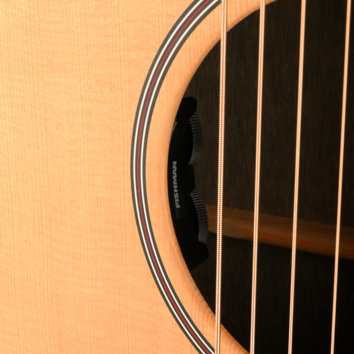 Used Martin 000-X1AE Acoustic Electric Guitar with Gig Bag