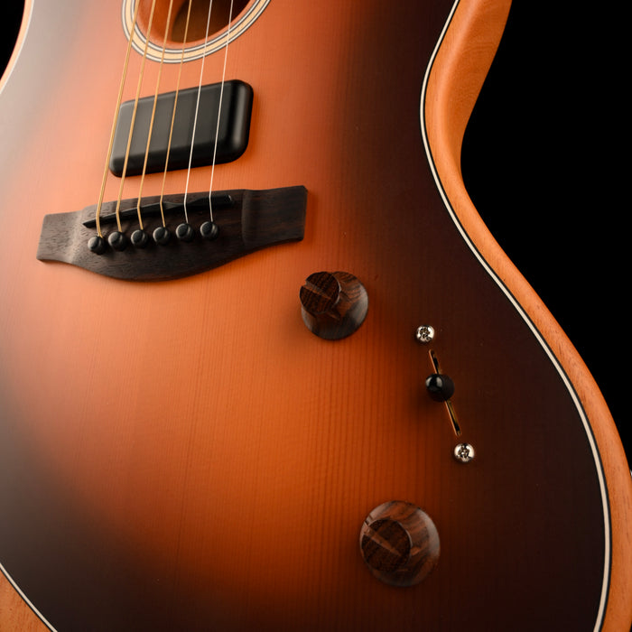 Pre Owned Fender Acoustasonic Player Jazzmaster Sunburst With Gig Bag