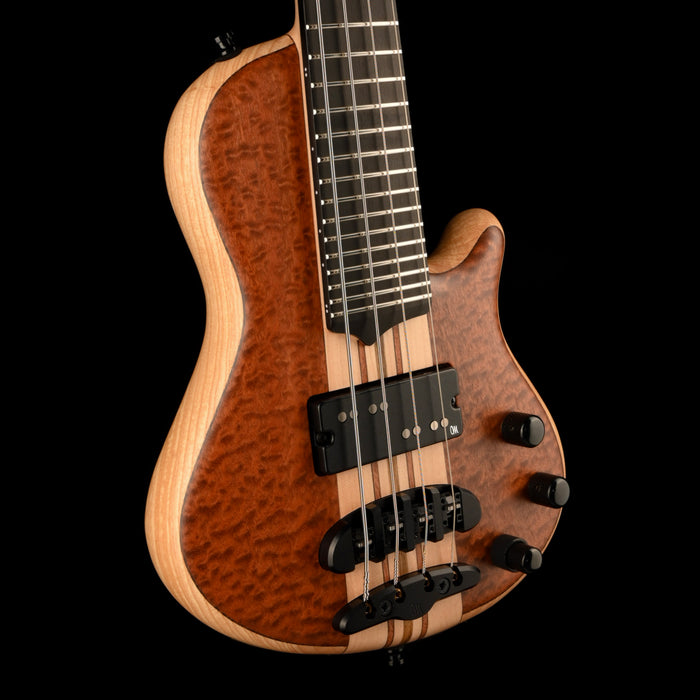 Mayones Cali4 Bass (17.5" Scale) Quilted 5A Mahogany Top Swamp Ash Back Ebony Board With Case