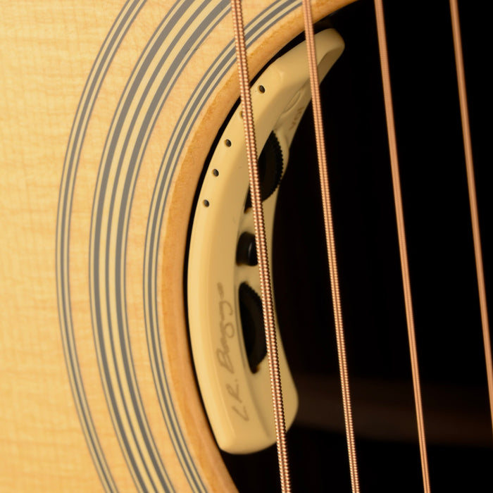 Martin OM-28E Standard (2025) LR Baggs Natural Acoustic Electric Guitar with Case