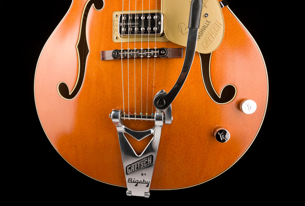 Gretsch G6120T-BSSMK Brian Setzer Signature Nashville Hollow Body '59 "Smoke" Orange with Case