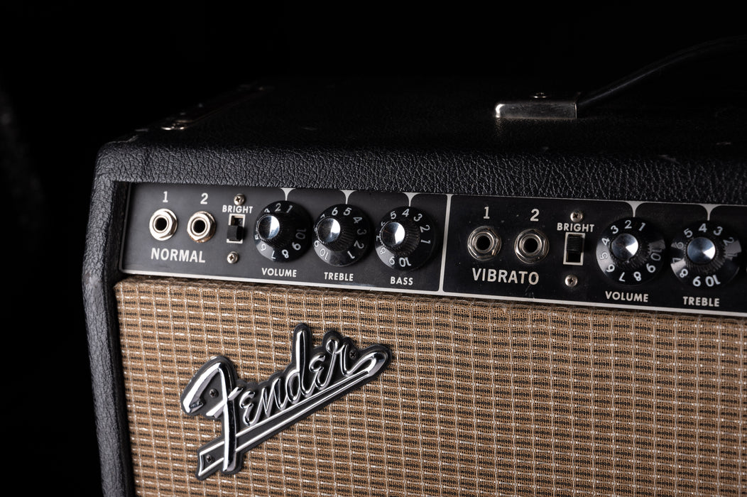Vintage 1966 Fender Vibrolux Guitar Amp Combo