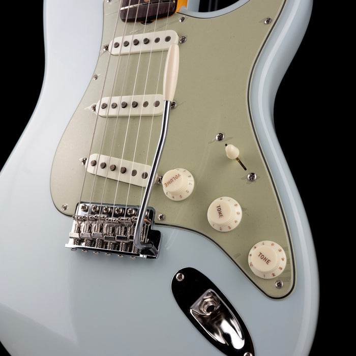 Fender Custom Shop Vintage Custom 1959 Stratocaster Time Capsule Faded Aged Sonic Blue With Case