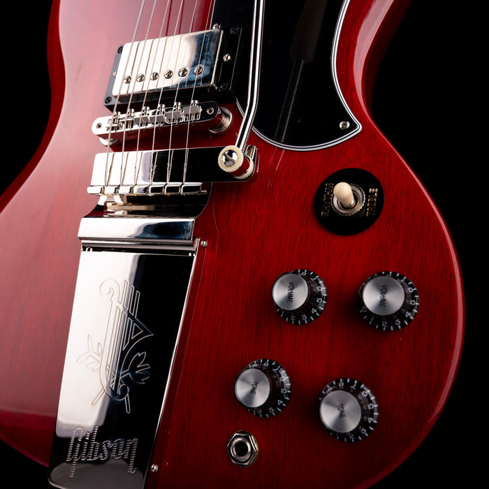 Gibson SG Standard '61 Maestro Vibrola Vintage Cherry Electric Guitar With Case