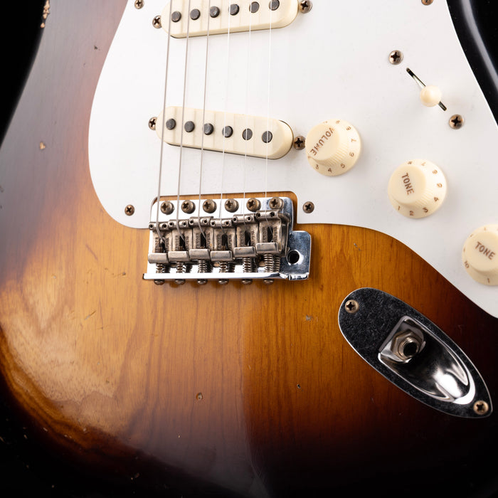Fender Custom Shop 1956 Stratocaster Relic Wide Fade 2-Tone Sunburst