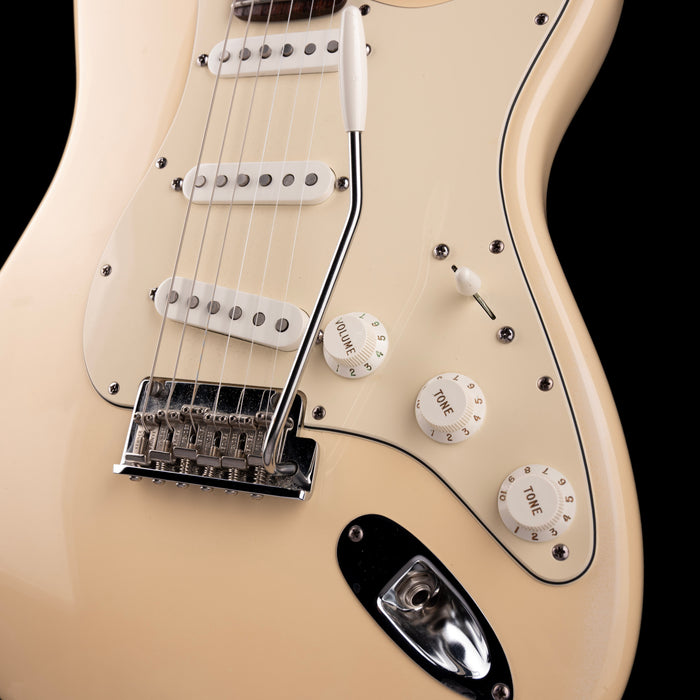 Pre Owned 2007 Fender American Standard Stratocaster Olympic White With OHSC