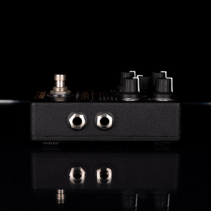 Used Neunaber Immerse Reverberator v1 Reverb Pedal With Box