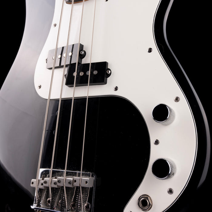 Vintage 1988 Fender Longhorn Precision Bass Black With OHSC