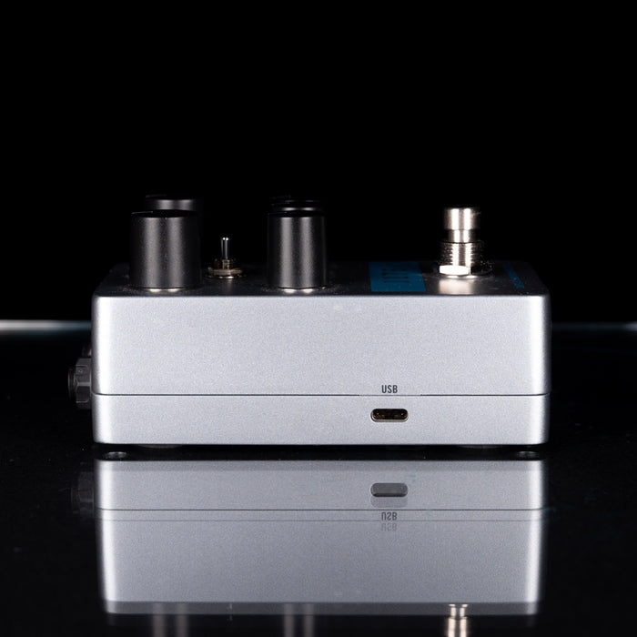 Used Universal Audio UAFX Max Preamp/Dual Compressor Pedal With Box