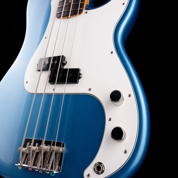 Fender Custom Shop 1964 Precision Bass Closet Classic Lake Placid Blue