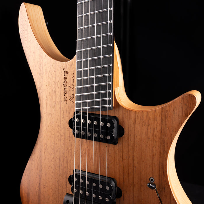 Pre-Owned Strandberg Boden Prog NX6 Natural With Gig Bag