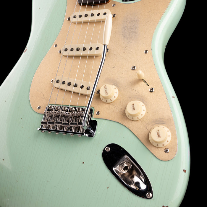 Fender Custom Shop Roasted 1960 Stratocaster Relic Birdseye Maple Aged Surf Green