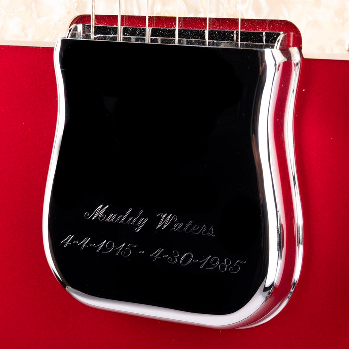 Pre-Owned 2000 Fender Muddy Waters Telecaster Candy Apple Red With OHSC