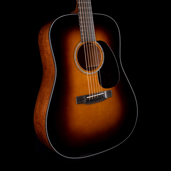 Martin Custom Shop D-18 Flamed Mahogany Sunburst With Case