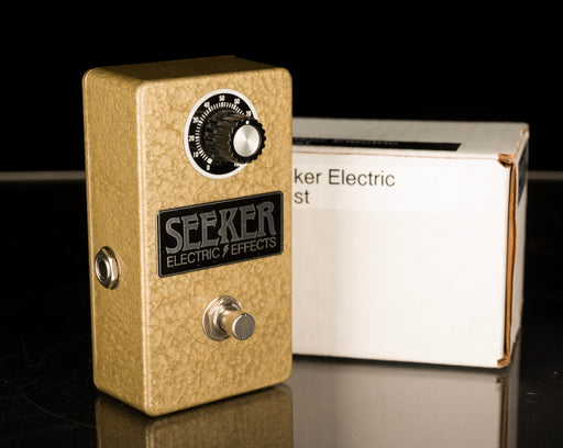 Seeker Electric Effects Range Master Treble Booster Drive Pedal With Box