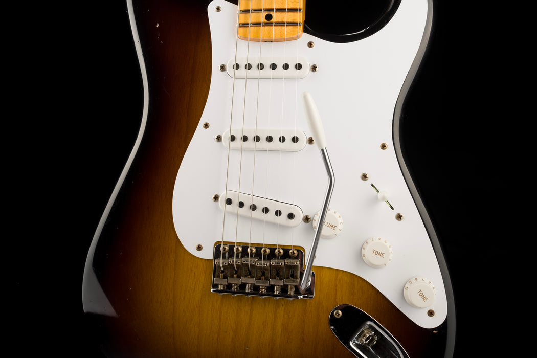 Fender Custom Shop Limited Edition 70th Anniversary Stratocaster Journeyman Relic Wide Fade 2-Tone Sunburst