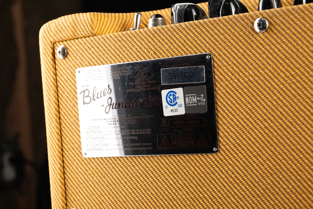 Pre Owned Fender Blues Junior Lacquered Tweed Guitar Amp Combo - 4