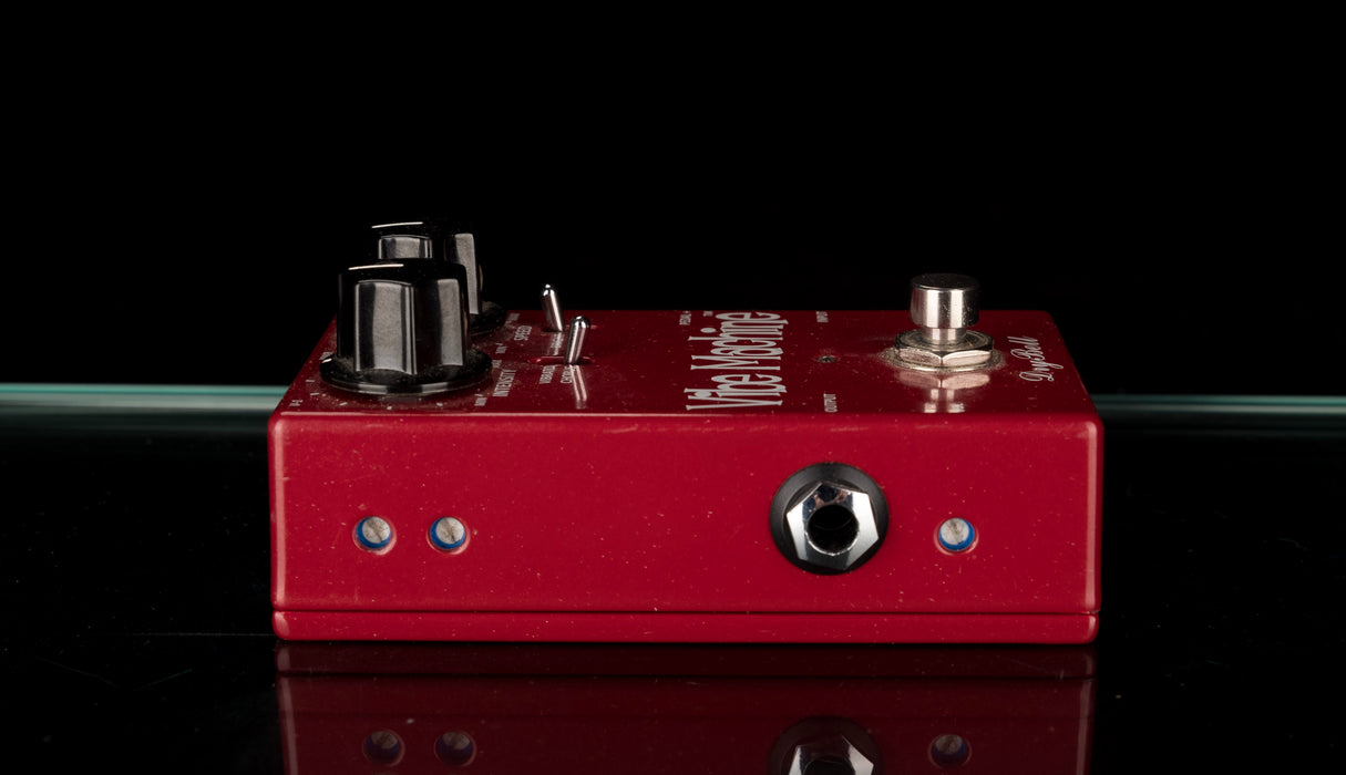 drybell pedals Used Dry Bell V1 Vibe Machine Pedal With Box — Truetone Music