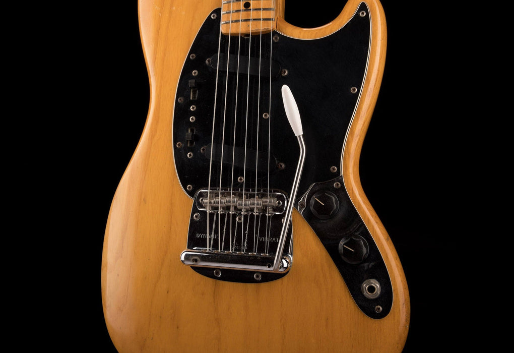 Pre Owned 1976 Fender Mustang Natural With OHSC