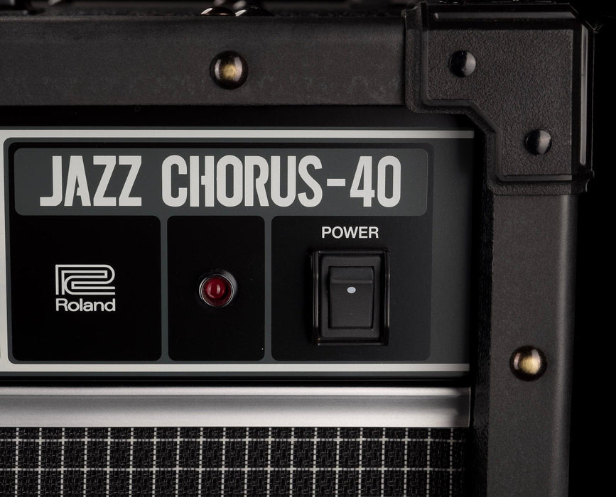 Pre Owned Roland JC-40 Guitar Amp Combo