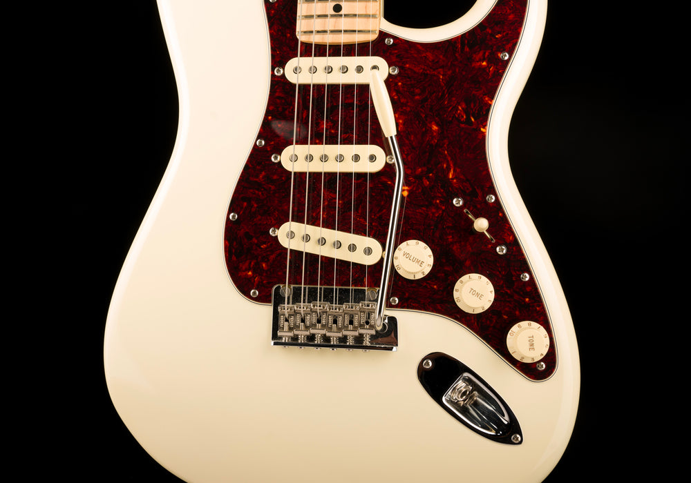 Pre Owned Fender American Professional II Stratocaster Olympic White With Player Series Maple Neck With HSC
