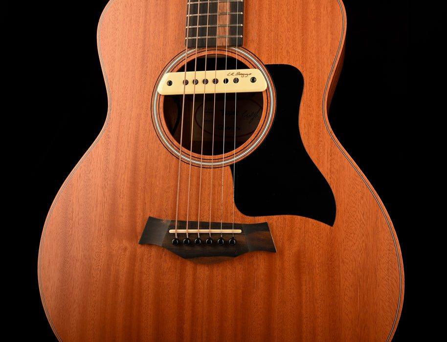 Used Taylor GS Mini Mahogany with LR Baggs M1 Pickup Natural With Soft Case