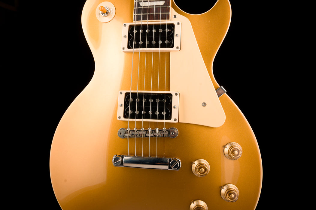Pre Owned 2021 Gibson Les Paul Standard Gold Top With OHSC