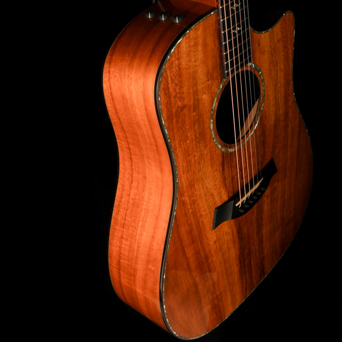 Pre Owned 2005 Taylor K-20ce Koa Natural Acoustic Electric Guitar With OHSC