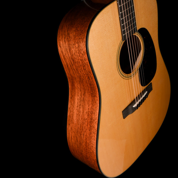 Martin D-18 Standard (2025) Acoustic Guitar Natural With Case