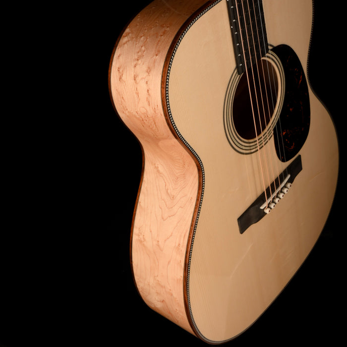 Martin Custom Shop 000-28 Birdseye Maple Acoustic Guitar