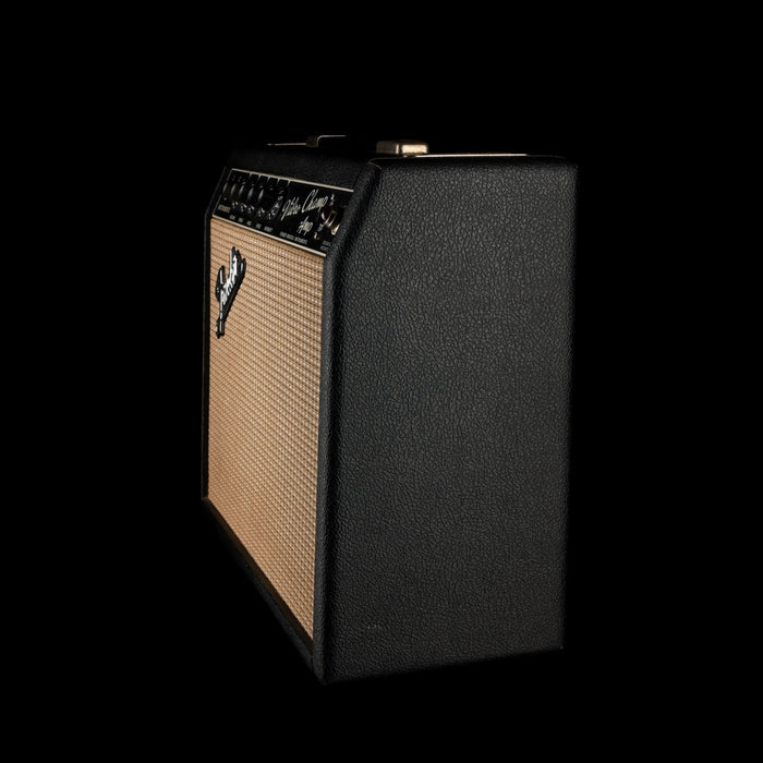 Vintage Fender 1967 Vibro Champ Guitar Amp Combo With Cover