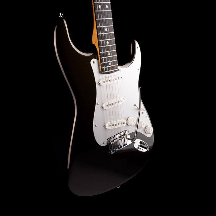 Used 2024 Fender American Ultra II Stratocaster Texas Tea with OHSC