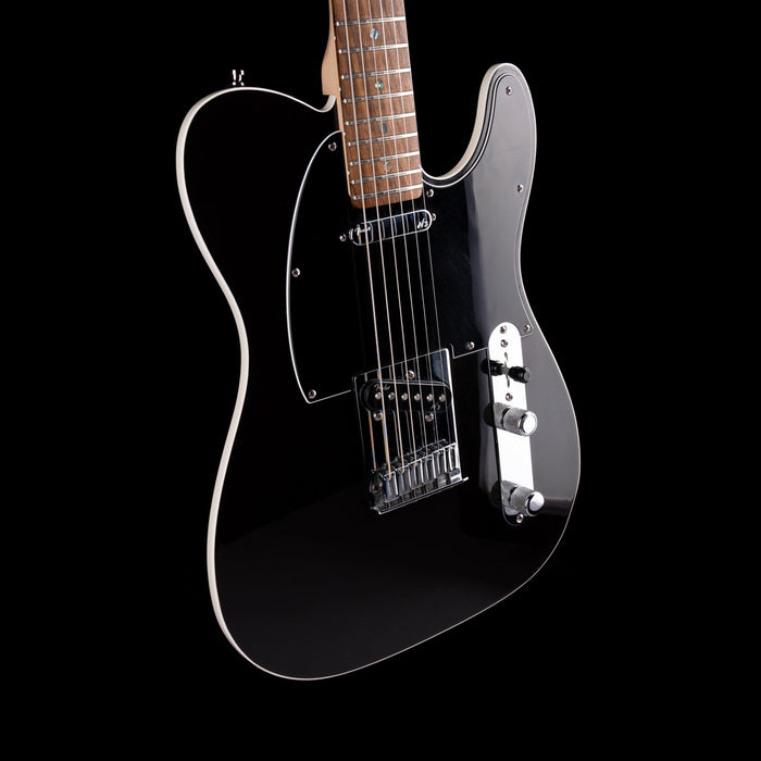 Pre Owned 2009 Fender American Deluxe Telecaster Montego Black With OHSC