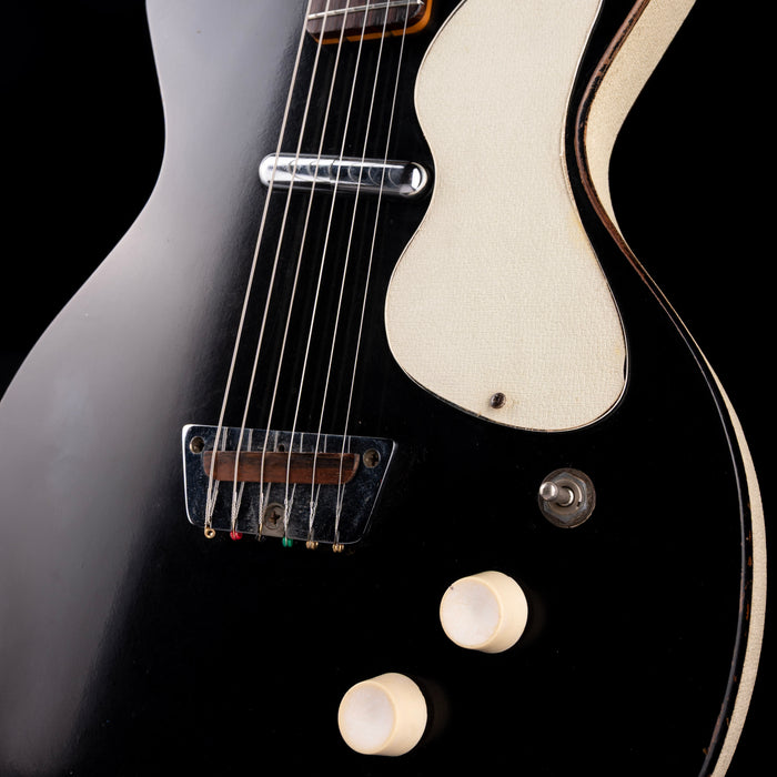 Vintage Danelectro 1959-62 U1 Model 3011 Black With OHSC