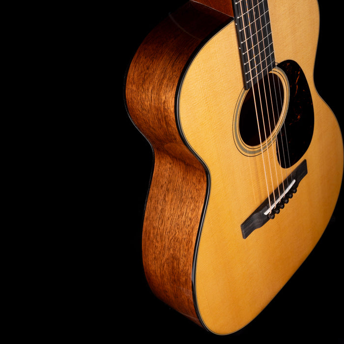 Martin 00-18 Standard (2025) Natural Acoustic Guitar with Case