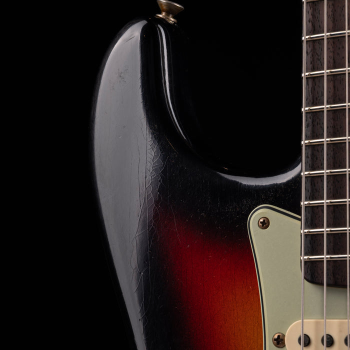 Fender Custom Shop 1961 Stratocaster Hardtail Journeyman Relic 3-Tone Sunburst