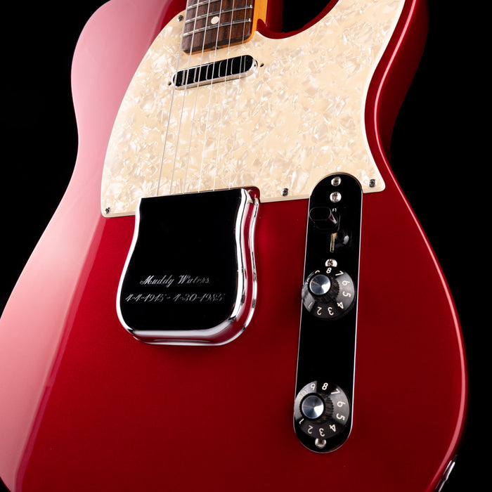 Pre-Owned 2000 Fender Muddy Waters Telecaster Candy Apple Red With OHSC